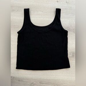 black tank top cropped